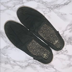 Sanuk slip ons